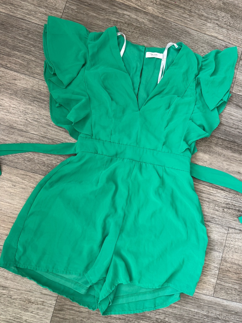 Sleeveless Green Flutter-Sleeve Bodysuit Romper